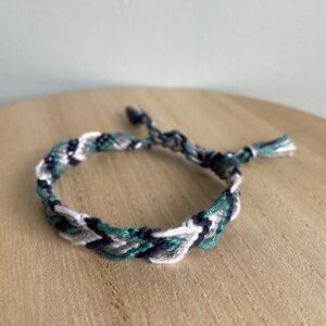 Kiara‎ Woven Bracelet